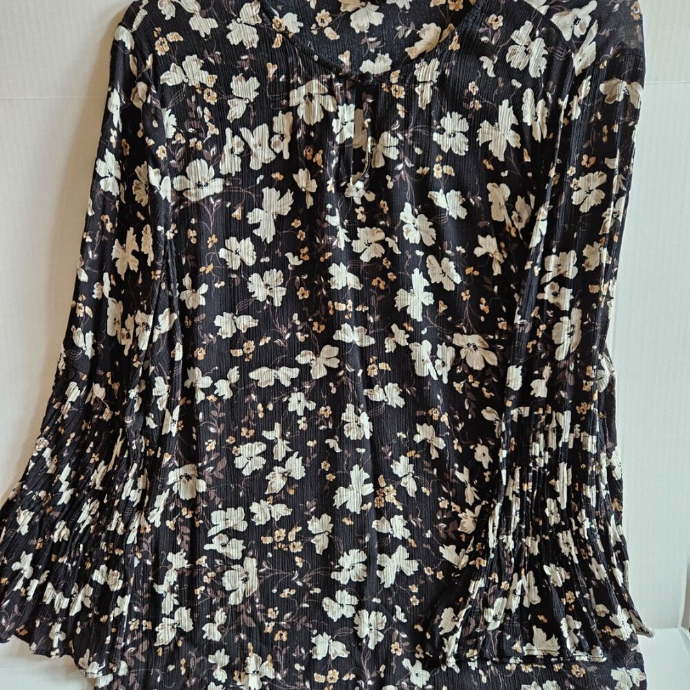J. Jill Semi Sheer Tunic Crinkle Fabric Top